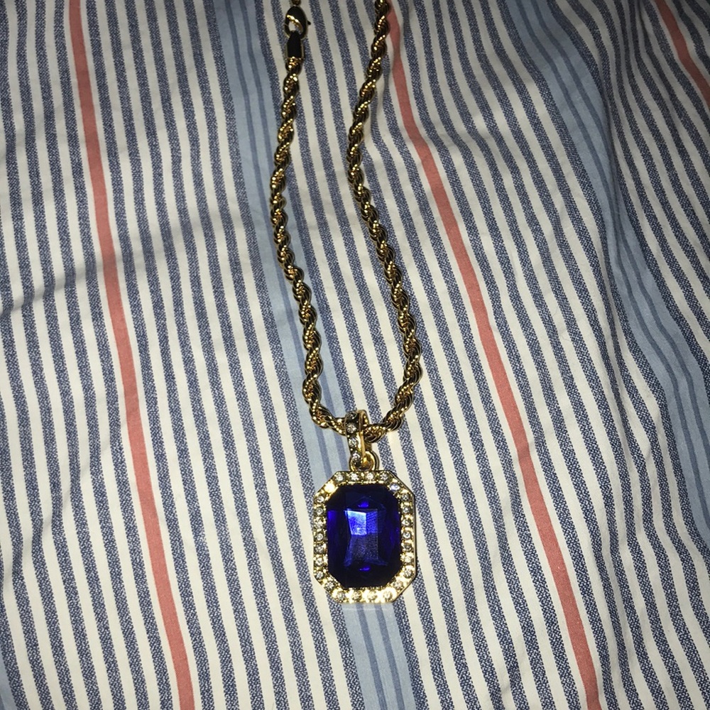 Necklace - Picture 2 of 2